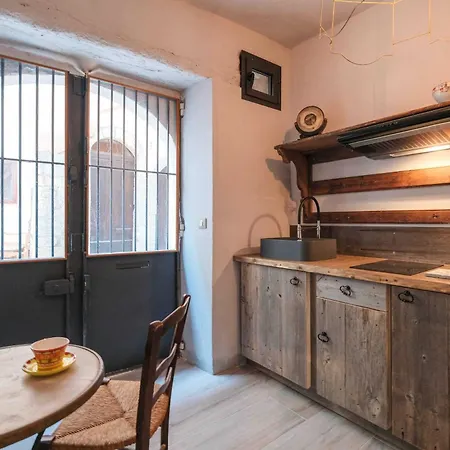 Charming In The Heart Of Apartment