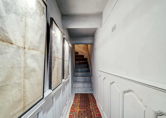 Charming In The Heart Of Daire Cannes